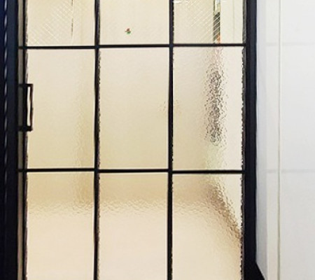 분당 수내동, 초슬림 3연동 중문으로 완성한 모던 거실의 변신 – 망입금사유리 시공 후기